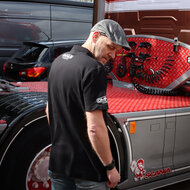 POLO - TRUCKJUNKIE OMNIUS TEAM GEAR 2025