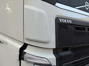 Dirt deflector - suitable for Volvo FH 4 