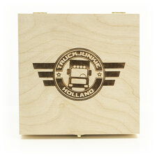 WOODEN GIFT BOX WITH TRUCKJUNKIE LOGO